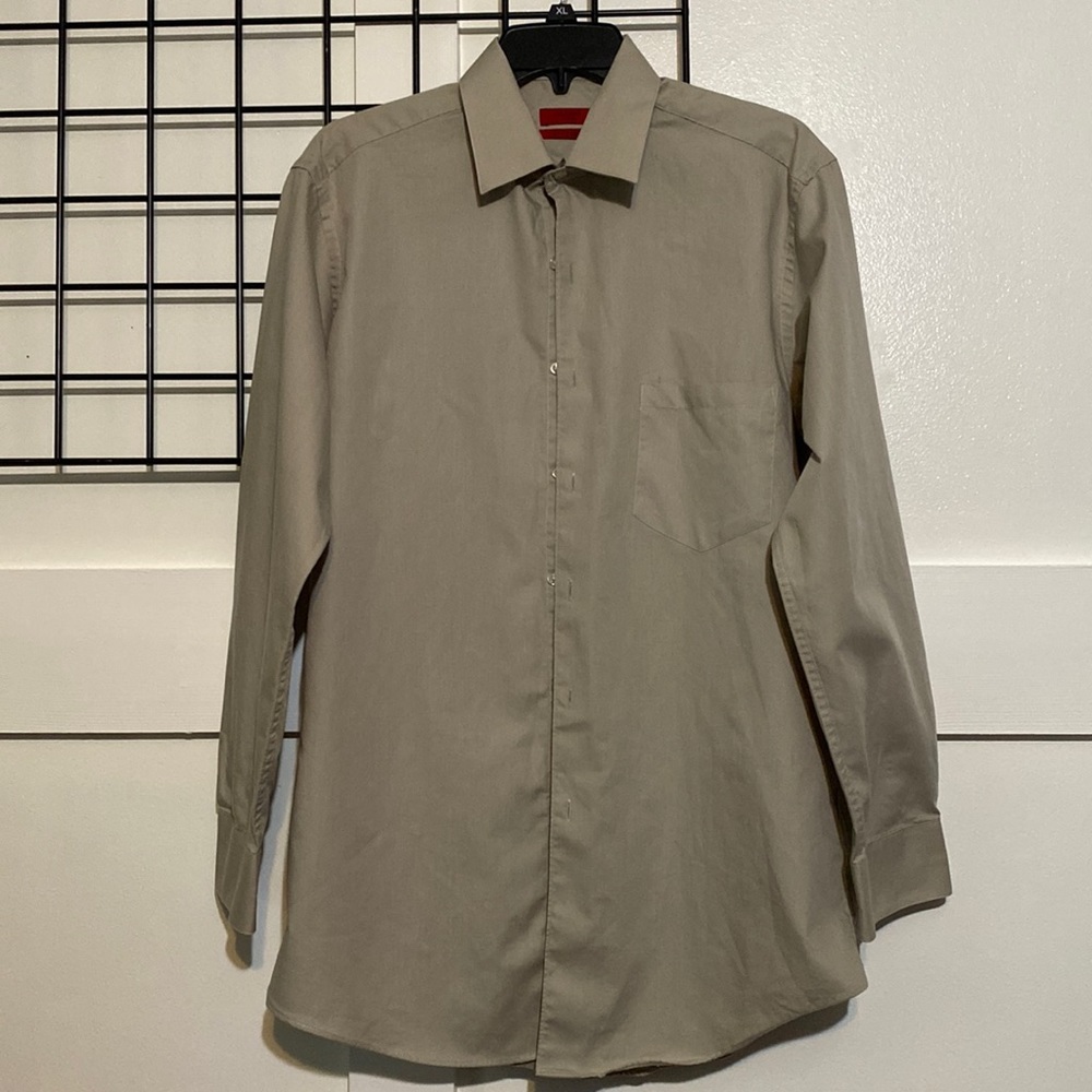 Men’s khaki button down shirt